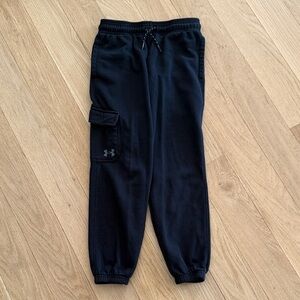 Under Armour Kids Black Cargo Joggers Sz YM